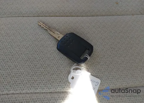 2008 Mercury Grand Marquis Gs from USA, damaged, VIN 2MEFM74V28X618624